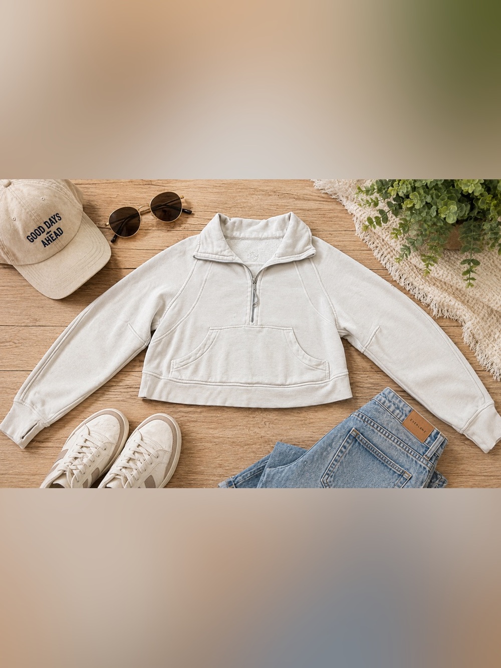 Lululemon Scuba Oversized Half Zip Pullover XS/S Light Cream